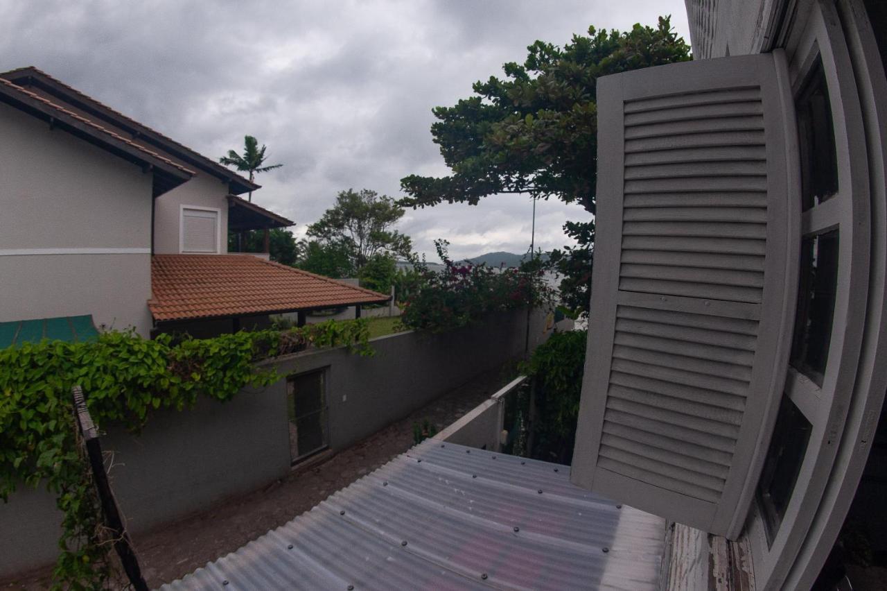 Lagoa Nomade Hostal *